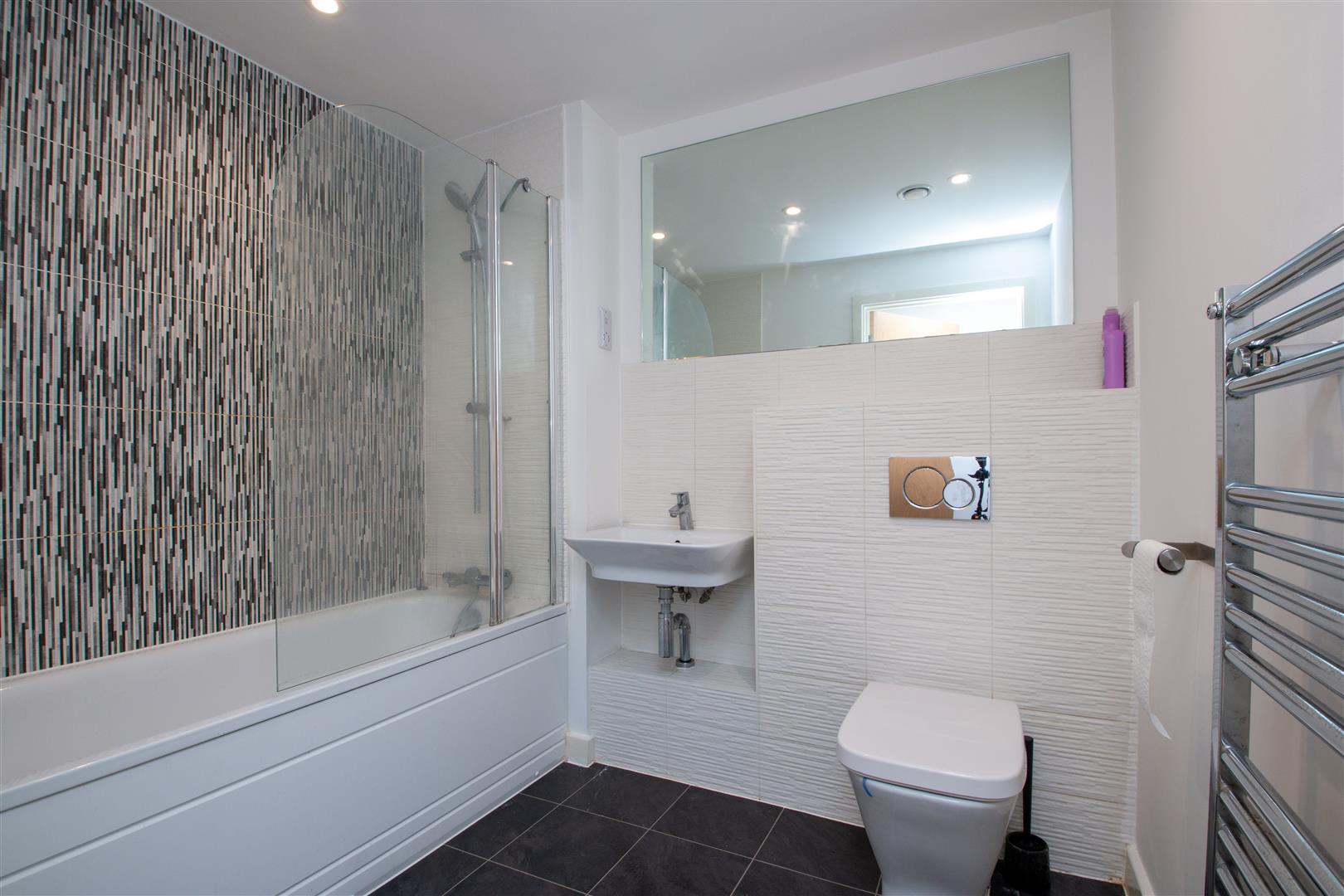 5 Larson Close, Oakgrove, Milton Keynes